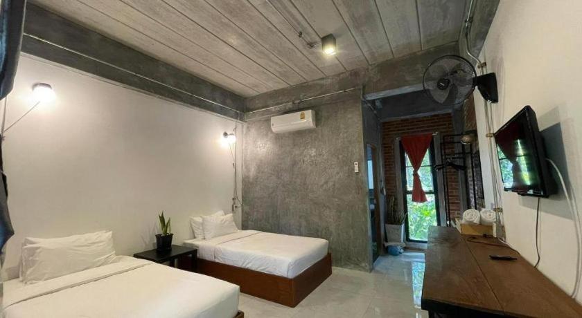 Hotel Palmhouse Mae Hong Son Exterior foto